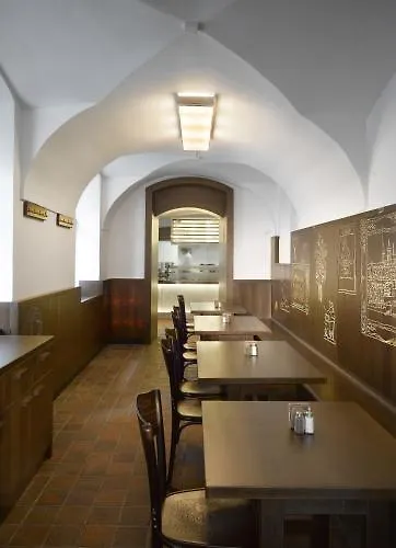 Orea Place Charles Bridge Praga 4*,  Repubblica Ceca